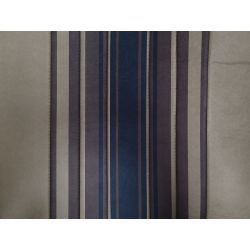 Jeu de sellerie marron rayé...