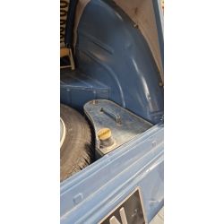 Nourrice d'essence 2cv